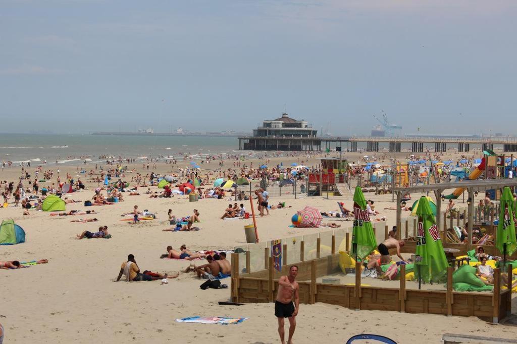 Value Stay In Apartment 100M From Beach Promenade Blankenberge Extérieur photo